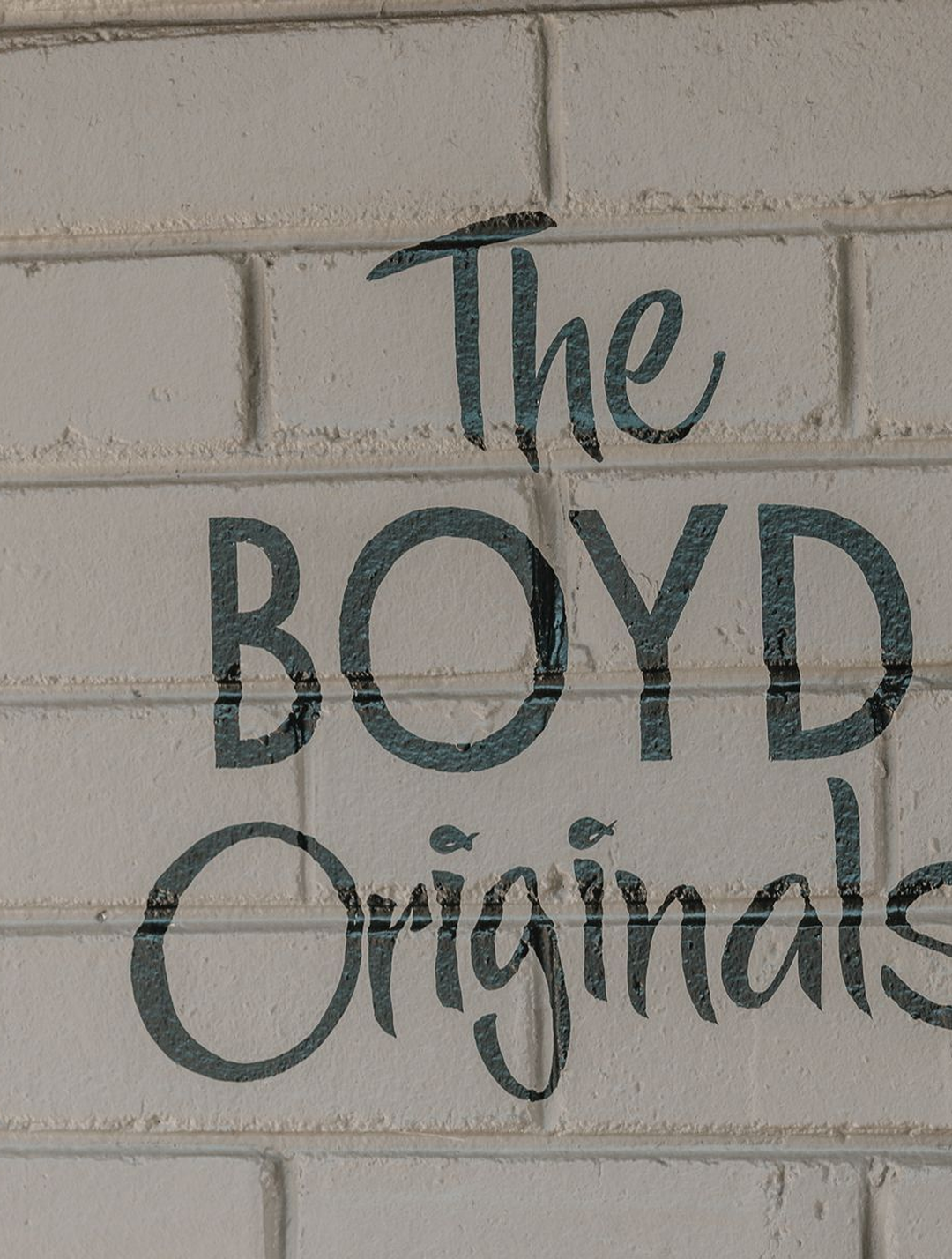 Robyn Boyd Originals sign in Black Dolphin Motel
